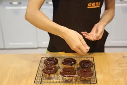 Make Chocolate doughnuts step 13