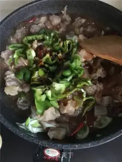 Make Spicy red-burned cow hooves step 7