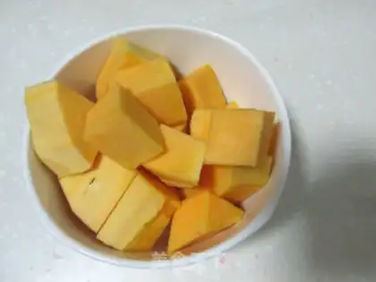Make Pumpkin greasy step 1