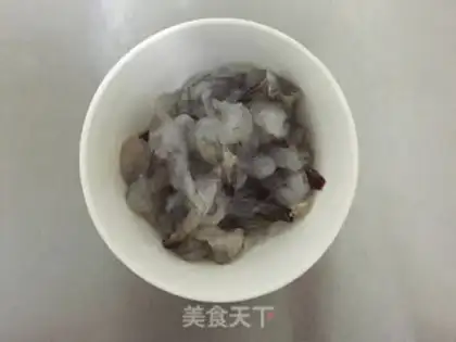 Make Purple egg soup step 1