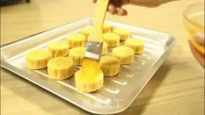 Make Mid-Autumn Mooncake step 12