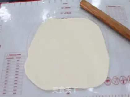 Make Milky-white buns step 4