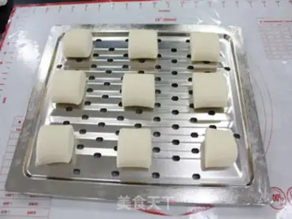Make Milky-white buns step 6