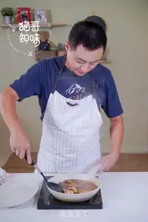 Make The yellowfish step 7