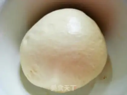 Make Big, loud meat buns step 0