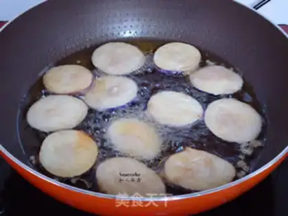 Make Five fried cheeses step 5