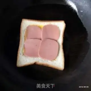 Make Egg ham cheese sandwich step 2