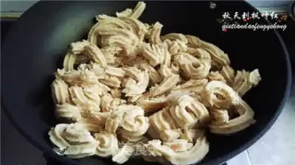 Make Purely natural peach pie step 3