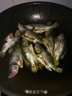 Make Cinnamon Fish step 1