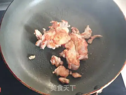 Make Black pepper chicken leg pizza step 10