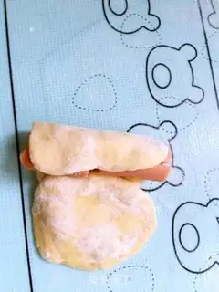 Make Yellow rose bread step 6