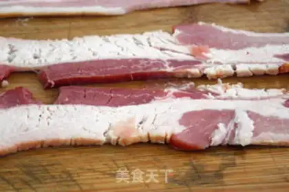 Make Bacon rolls step 3