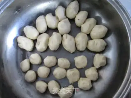 Make Rose peanuts step 6