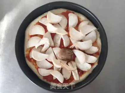 Make Black pepper chicken leg pizza step 15