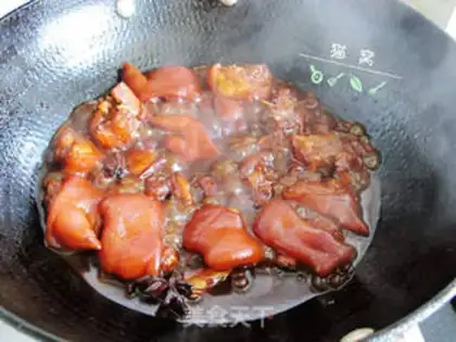 Make Red burning pig hoof step 7