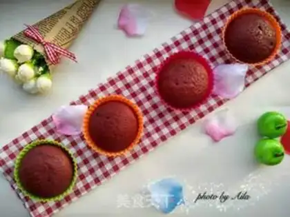 Make Red velvet cupcakes step 7