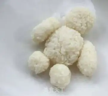 Make A warm, white breakfast step 1