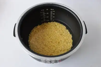Make Green bean cake step 4