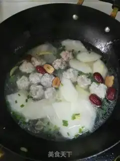Make Porkball soup step 1