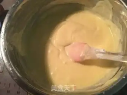 Make Hong Kong milk moon cake step 8
