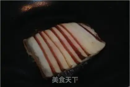 Make Sichuan pork with potatoes step 2