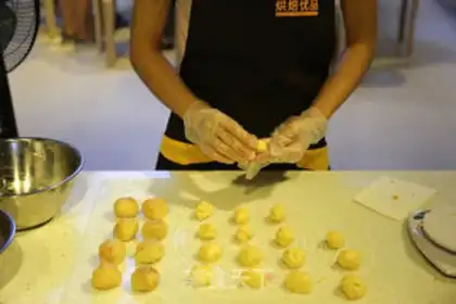 Make A different golden moon cake step 8
