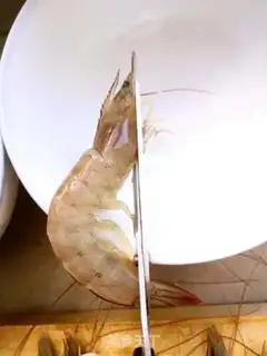 Make Sugar shrimp step 1