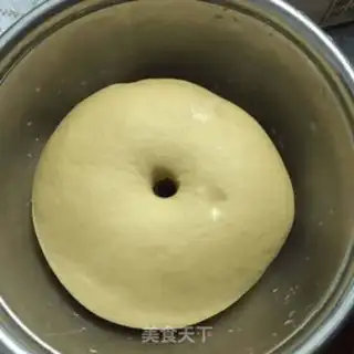 Make caterpillar bread step 3