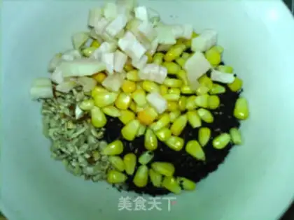 Make A wide corn black sesame moon cake step 9