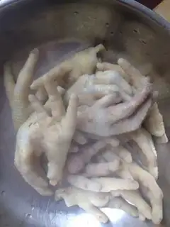 Make Sichuan wind claw step 2
