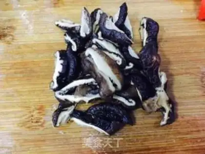 Make Yellow chicken step 5