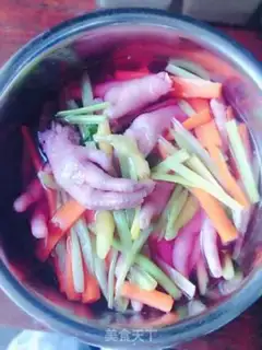 Make Sichuan wind claw step 5