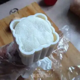 Make Lian Yong Ice Mooncake step 8