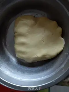 Make The cranberry mooncake step 2