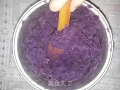 Make The potato moon cake step 1