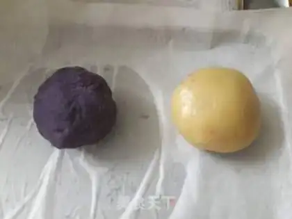 Make The potato moon cake step 3