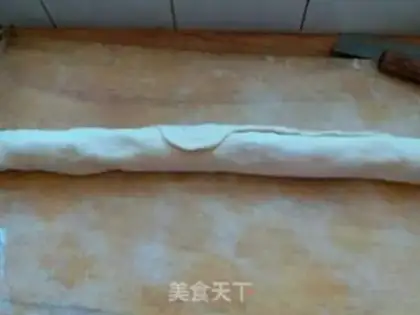 Make Onions of ham rolls step 6