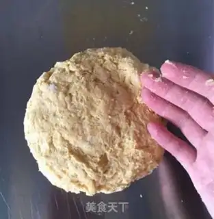 Make Autumn of Creative Bread step 16