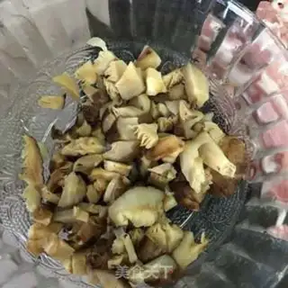 Make Hands on meatballs step 0
