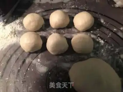 Make Sioux meat mooncake step 4