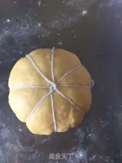Make Autumn of Creative Bread step 23