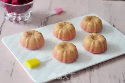 Make SpongeBob cake step 11