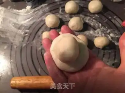 Make Sioux meat mooncake step 8