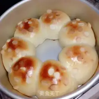 Make Yogurt almond buns and yogurt bean toast step 12