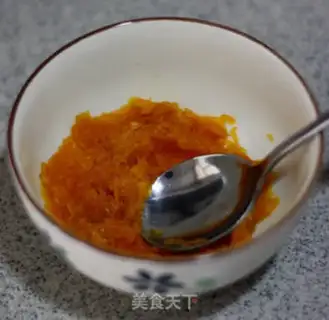 Make Pumpkin step 1