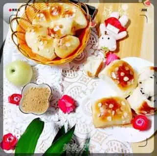 Make Yogurt almond buns and yogurt bean toast step 17