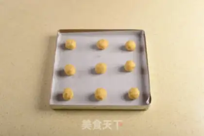 Make Traditional pecan peaches step 3