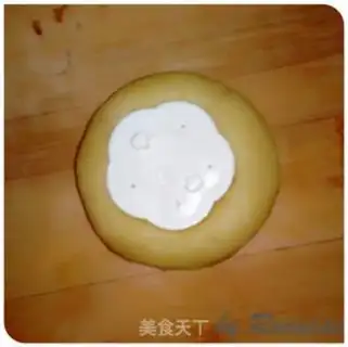Make Specialty on the dam - smelt moon cake step 17