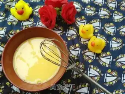 Make Tomato eggs step 1
