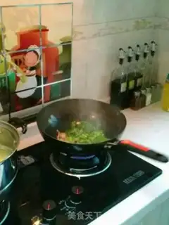 Make Tomato fried eggs step 7